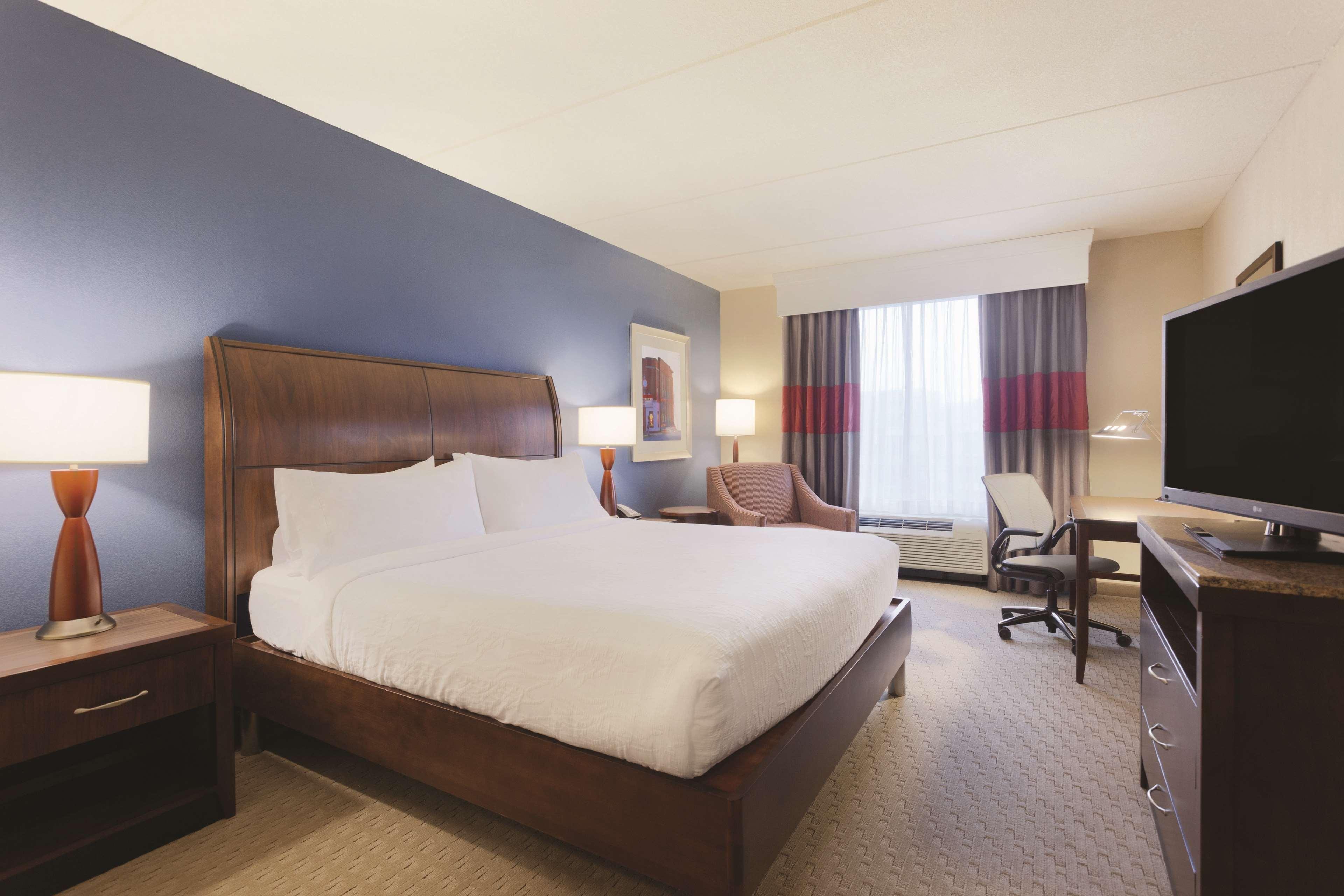 Hilton Garden Inn Falls Church Exteriér fotografie