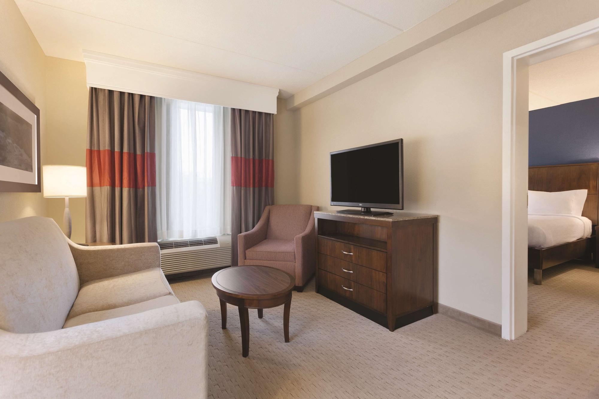Hilton Garden Inn Falls Church Exteriér fotografie