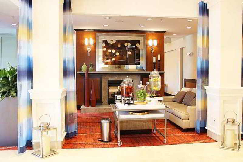 Hilton Garden Inn Falls Church Exteriér fotografie